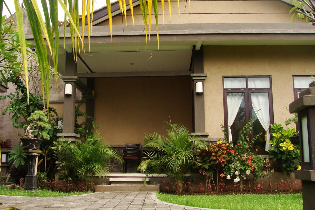 Doubleyou Homestay Pemuteran Екстериор снимка